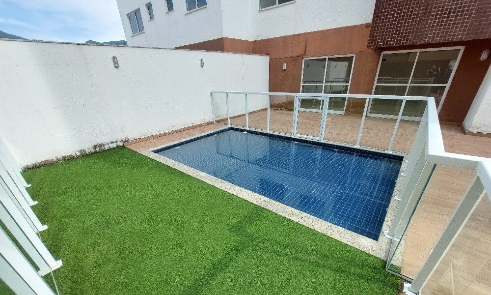 iS7q5IsPY777L1528v0_1191656455506b52768