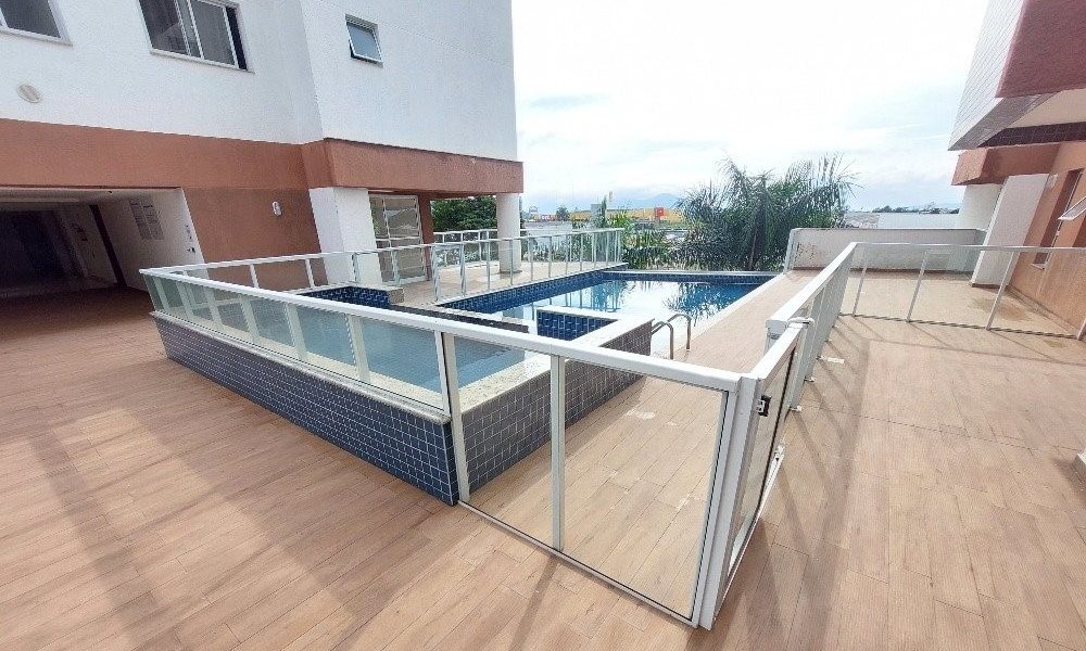 iS7q5IsPY777L1528v0_11916564555072e7612